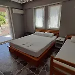 公寓 Four Two Bathrooms In The Center Of 费特希耶