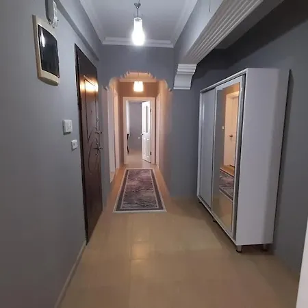 公寓 Four Two Bathrooms In The Center Of *