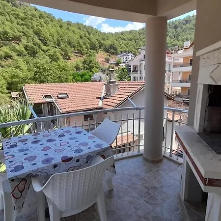 Four Two Bathrooms In The Center Of